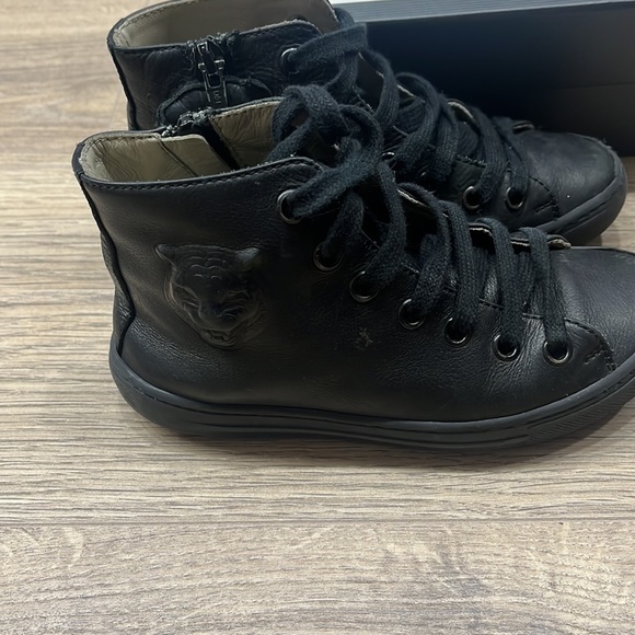 Gucci black shoes - Picture 2 of 4